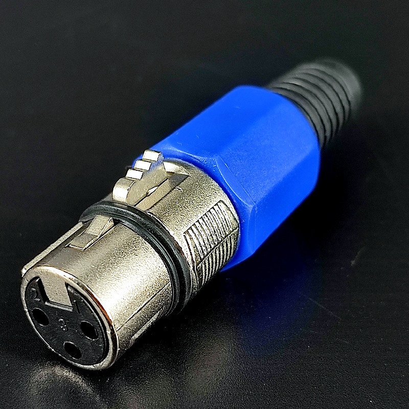 Разъем XLR-гнездо 3 pin (Canon) Silver на кабель, синий