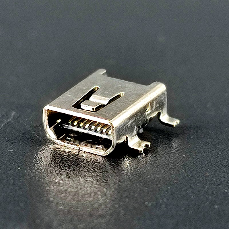 Гнездо USB mini №36 металлическое на корпус, 8pin (1 ряд 180 градусов) 0,7*0,6*0