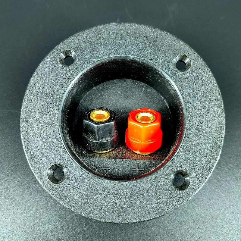 Терминал аудио круглый Gold пластиковый, 75мм, на корпус