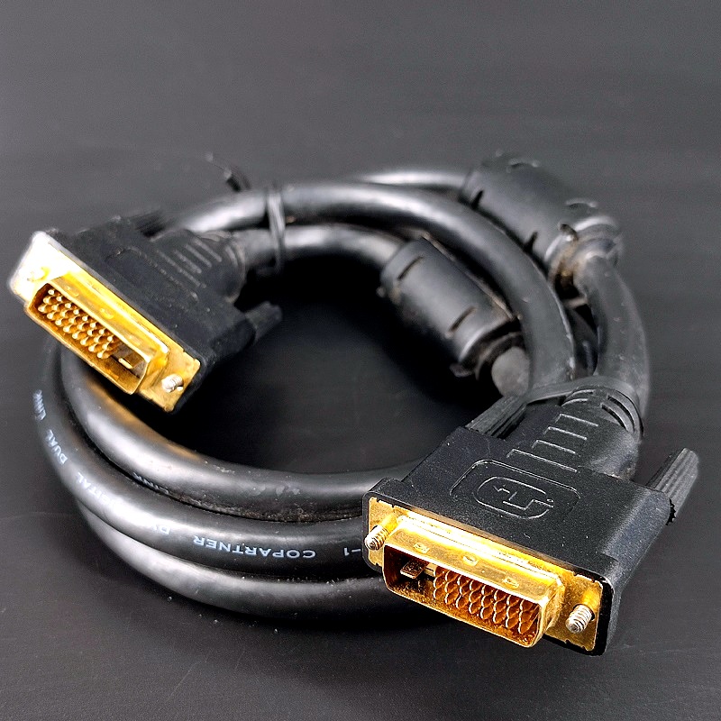Шнур штекер DVI-D — штекер DVI-D 1,5м Gold с ферритами