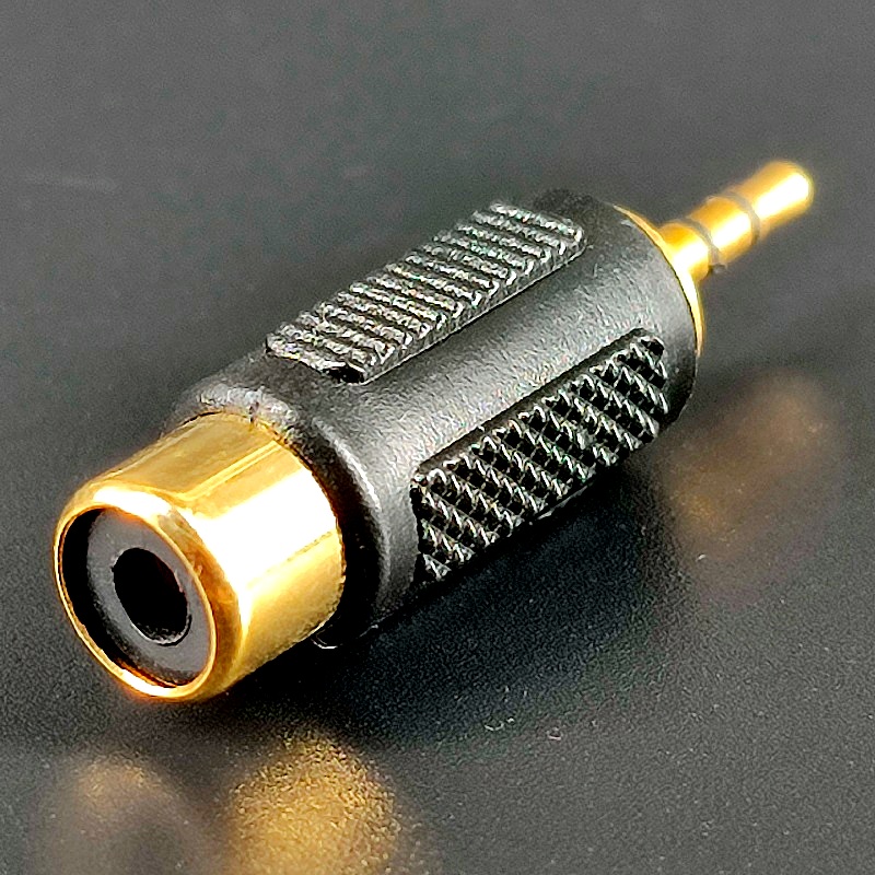 Переходник джек стерео 2,5мм — гнездо RCA пластиковый Gold