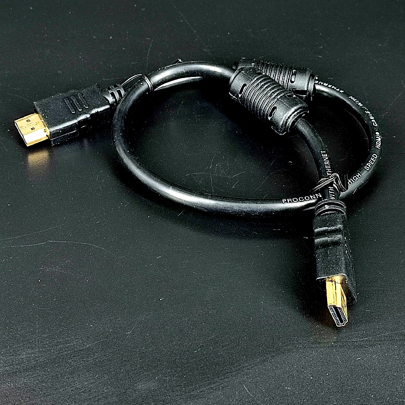 Штекер HDMI – штекер HDMI 0,5м Gold с ферритами (PE bag)