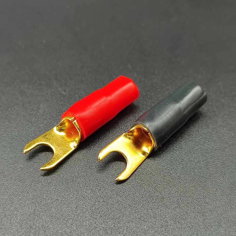 Клемма вилочная, красная/черная (10,0мм2) Gold, для усилителя изолированная
