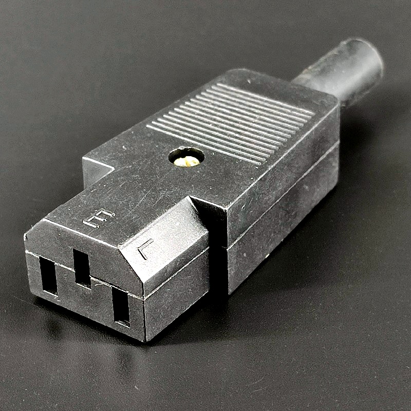 Гнездо сетевое на кабель С13 АС, 3pin 250V 10A