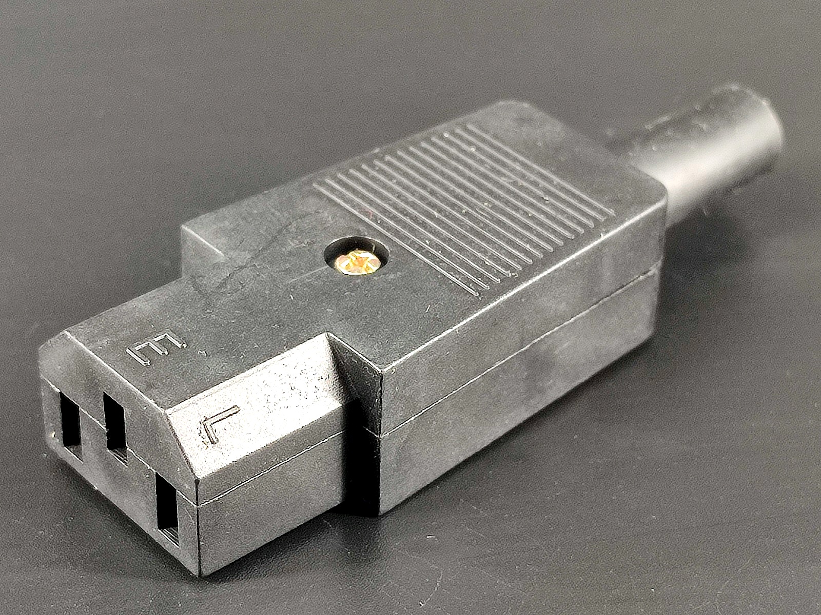 Гнездо сетевое на кабель С13 АС, 3pin 250V 10A