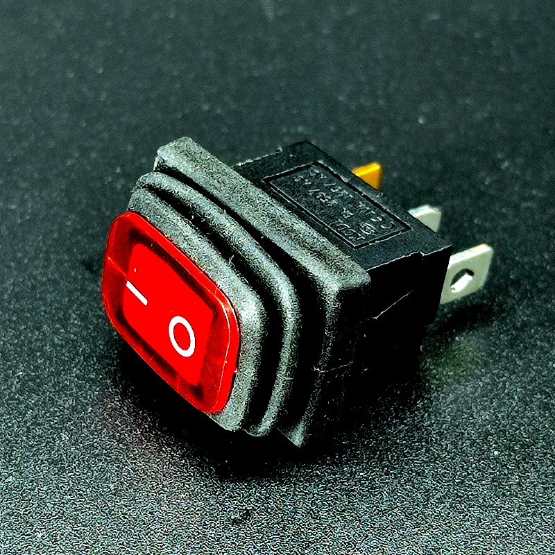 Переключатель влагозащитный mini 3 pin ON-OFF, красный, 6A-250V