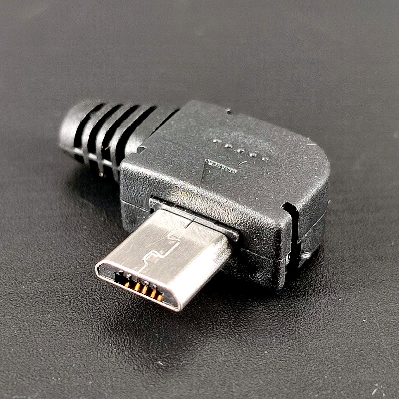 Штекер USB micro B 5pin №69 на кабель в корпусе угловой, с хвостовиком