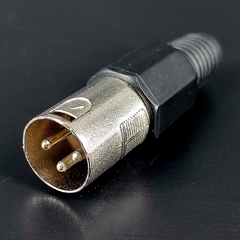 Разъем XLR-штекер 3 pin (Canon) Silver на кабель, черный