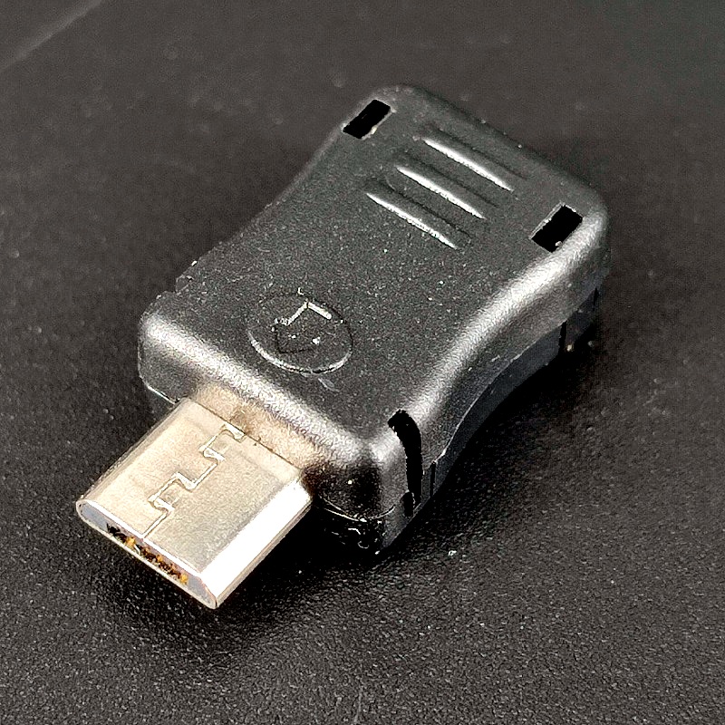 Штекер USB micro B 5pin №64 на кабель в корпусе