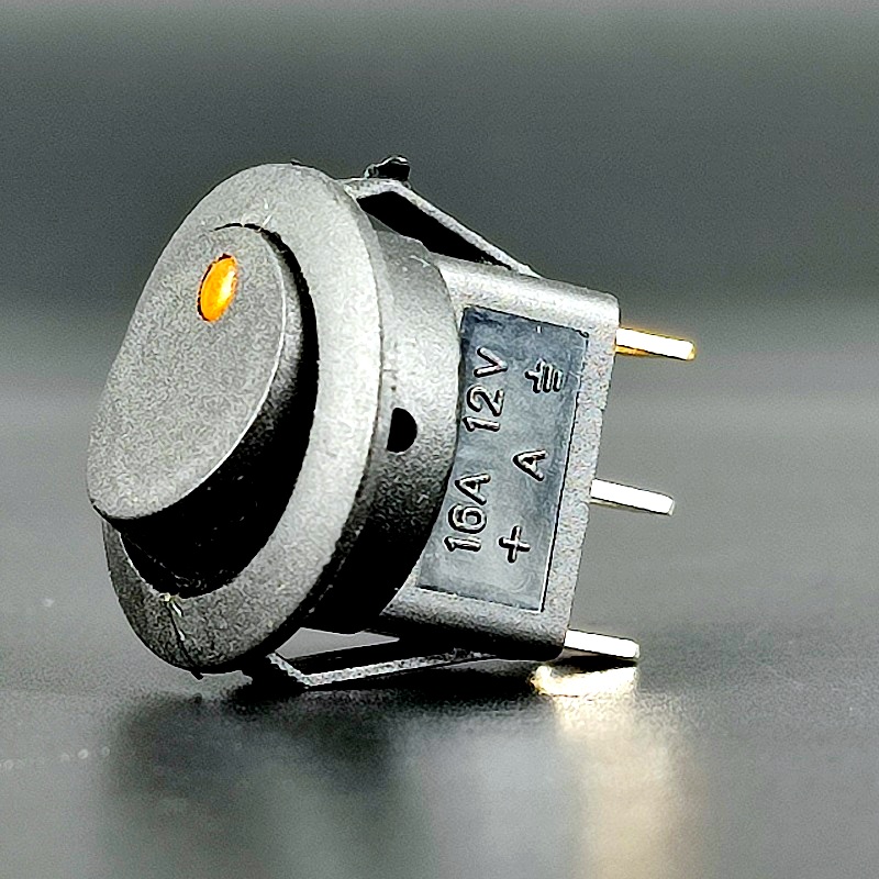 IRS-101E-8C/D Переключатель 3 pin ON-OFF, d=20мм, круглый, с желтым светодиодом, 16A-12V, 1 дугообразная клавиша