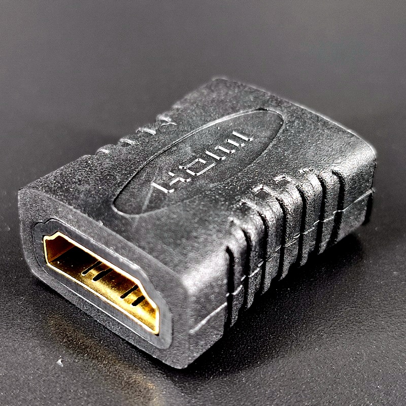 Переходник гнездо HDMI – гнездо HDMI Gold пластмассовый