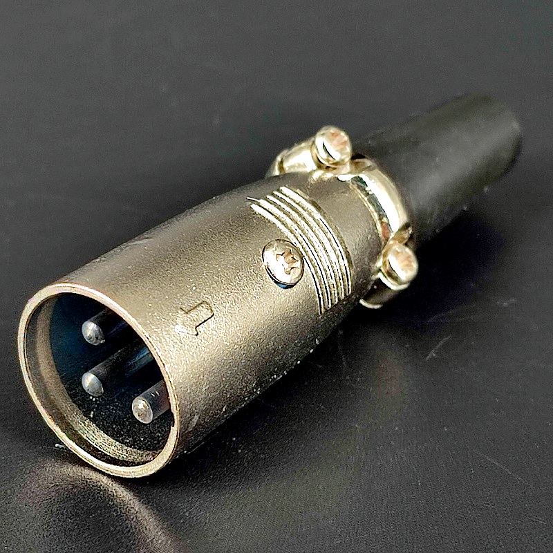 Разъем XLR-штекер 3 pin (Canon) Silver на кабель с хомутом (60мм)