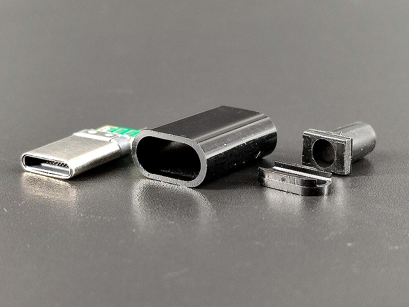 Штекер Type-С 3 №102 под пайку на кабель, черный