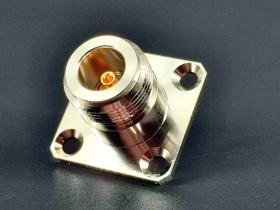 Разъем гнездо N — фланец